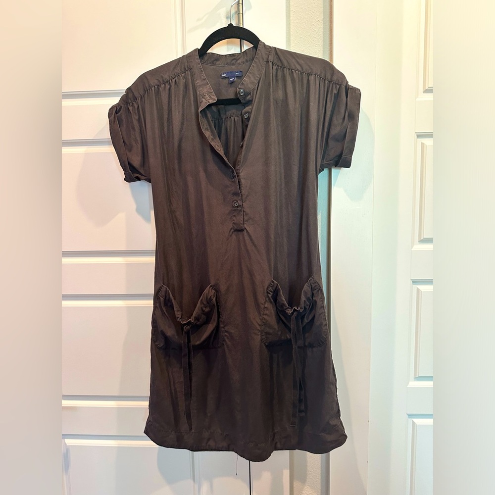 Gap dress size Small